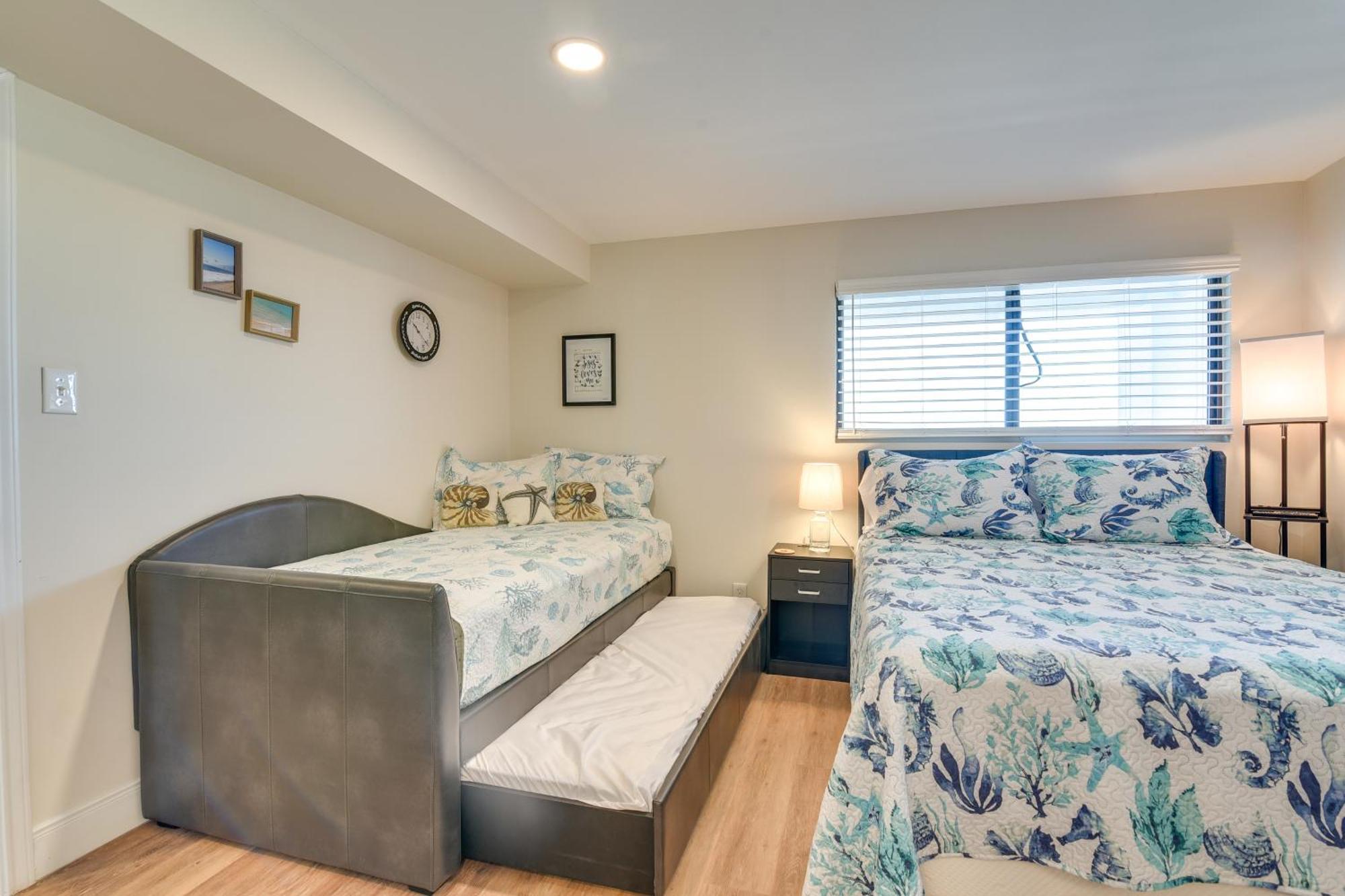 Apartment Beachfront Balcony And Pool Access!